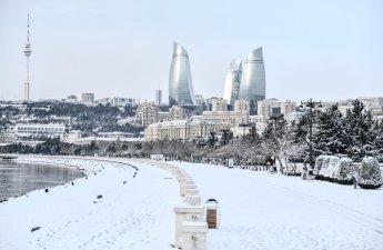 Снег, гололед и ветер: синоптики рассказали о погоде на завтра