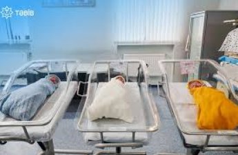 В Лянкяране мать близнецов родила тройню