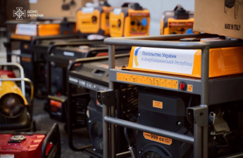 Azərbaycan Ukraynaya generatorlar və xilasetmə avadanlığı verib