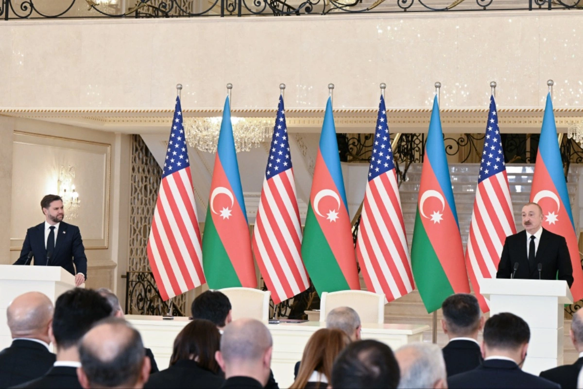 Президент Азербайджана Ильхам Алиев и вице-президент США Джей Ди Вэнс выступили с заявлениями для прессы