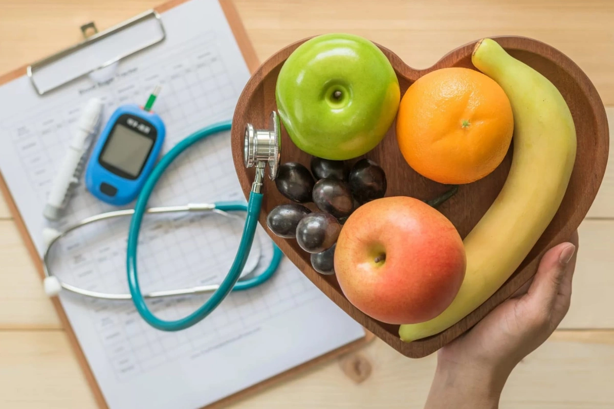 Böyrək daşlarına qarşı təbii qorunma: Rusiyalı həkim faydalı qidaları açıqladı