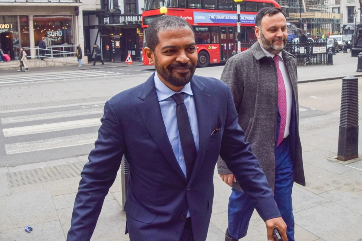 Britaniyalı aktyor Noel Klark cinsi cinayətlərdə şübhəli bilinərək həbs edildi