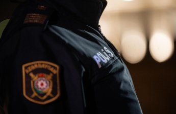 Sosial şəbəkələrdə hədə-qorxu ilə pul tələb edən şəxs saxlanılıb