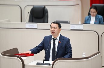 На пост спикера парламента Кыргызстана выдвинута кандидатура Марлена Маматалиева