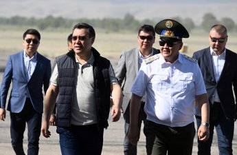 Жапаров объяснил, за что уволил своего друга