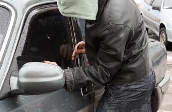 Abşeronda yük avtomobilindən yarım ton yanacaq oğurlanıb