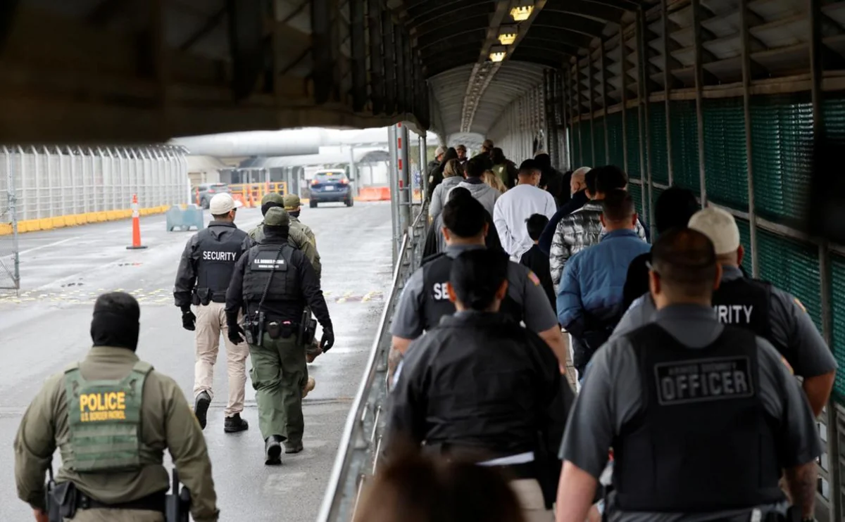 ABŞ-də 1,6 milyon əcnəbi deportasiya təhlükəsi ilə üzləşib