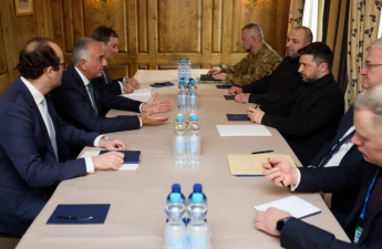 Zelenski Münxendə Rza Pəhləvi ilə görüşüb