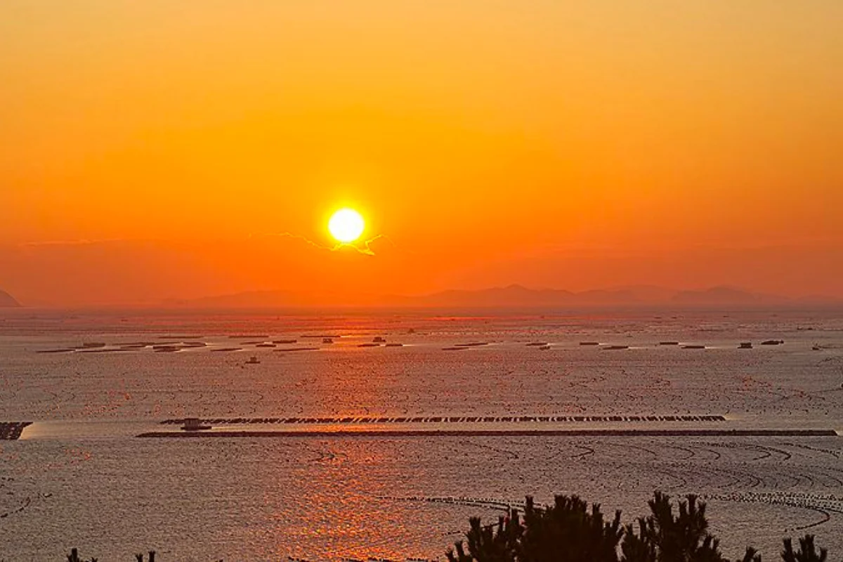 Yerdə maqnit qasırğası başlayıb