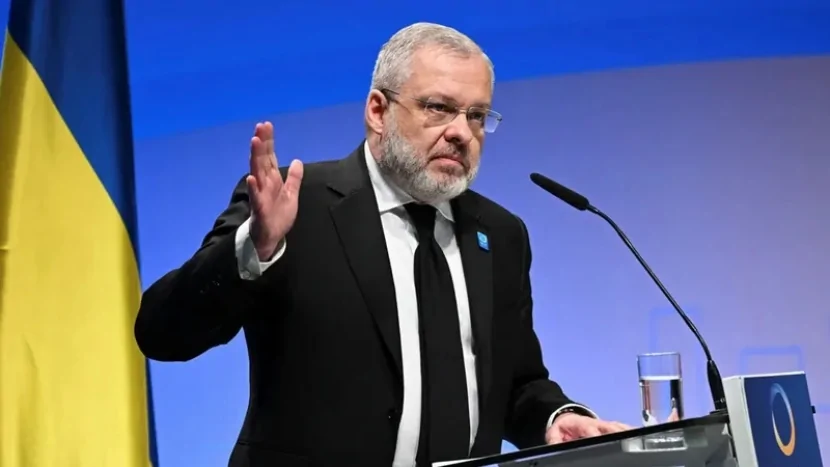 Sabiq nazir sərhəddə SAXLANILDI- Bu ölkədə