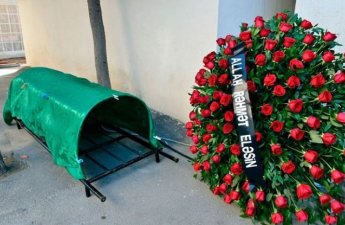 Azərbaycanlı şair VƏFAT ETDİ