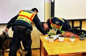 На западе Индии 28 школ получили письма с угрозами взрыва