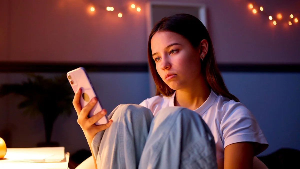 Uşaqlar və böyüklər üçün sosial şəbəkə limiti nə qədər olmalıdır? - Mütəxəssis açıqladı