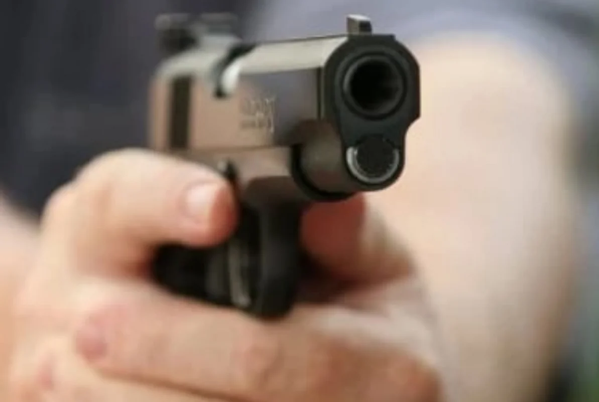 В Ереване произошла стрельба: есть раненые - ВИДЕО