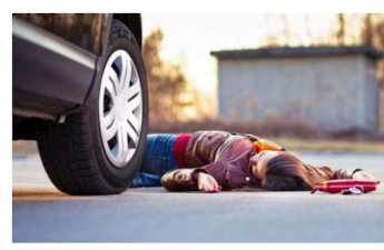 Gəncədə 28 yaşlı qadını maşın vurub