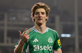 Нападающий 