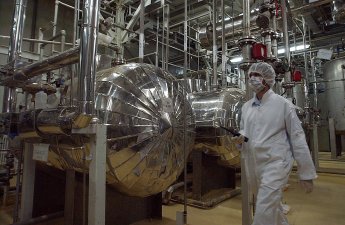 İrana uranı zənginləşdirməyə qadağa qoyan Tramp Səudiyyə Ərəbistanına BU İCAZƏNİ VERİR...-İSRAİL TƏŞVİŞDƏ... 