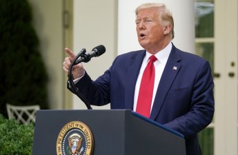 Трамп заявил, что рассматривает возможность нанесения ударов по Ирану