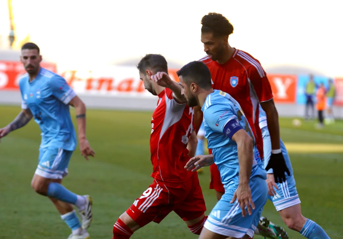 Премьер-лига: 