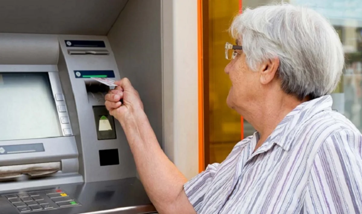 В Азербайджане завершена выплата пенсий за февраль