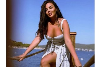 Azərbaycanlı müğənni milyonçuya ƏRƏ GEDİR