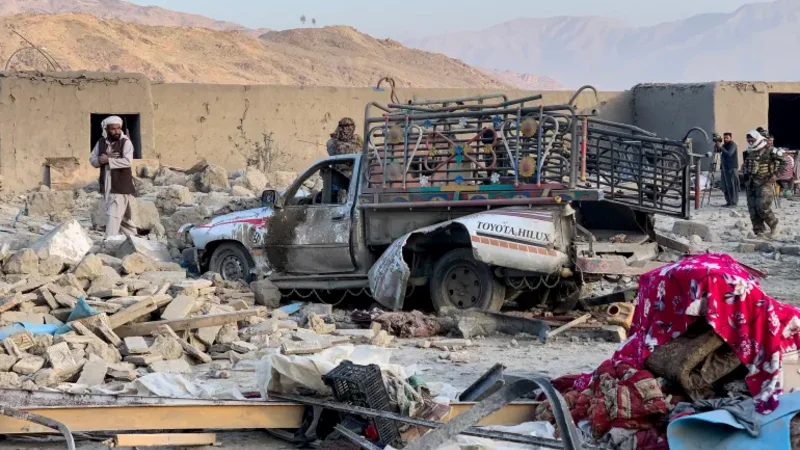 Pakistan ordusu Əfqanıstan ərazisində silahlı qrupları hədəf aldı