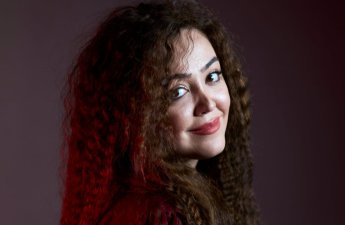 “Universiteti bitirən gənclər teatrlarda iş tapmır, məni bu sənətə anam yönəldib” - FOTO+ÖZƏL