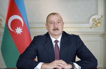 İlham Əliyev Bruney Sultanını təbrik etdi