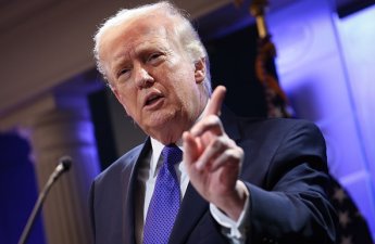 Трамп пригрозил повышением тарифов для нарушающих правила стран