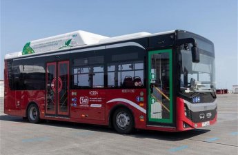 В Баку обновляются автобусы маршрута № 67