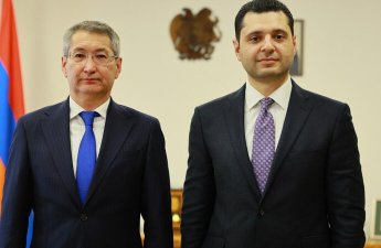 Ermənistan Qazaxıstanla Göyçə gölünü müzakirə etdi