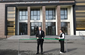 İlham Əliyev Lənkəran Dövlət Peşə Təhsil Mərkəzinin açılışında iştirak etdi - FOTOLAR