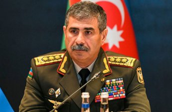 Zakir Həsənov idarə rəisini İŞDƏN ÇIXARDI