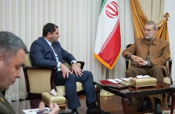 Папикян и Лариджани обсудили перспективы развития связей между Арменией и Ираном