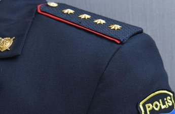 Polis marketlərdən oğurluq edən şəxsləri saxlayıb