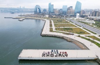 Azərbaycan könüllülərinin iştirakı ilə  “613 Justice for Khojaly” fləşmobu keçirilib - FOTO