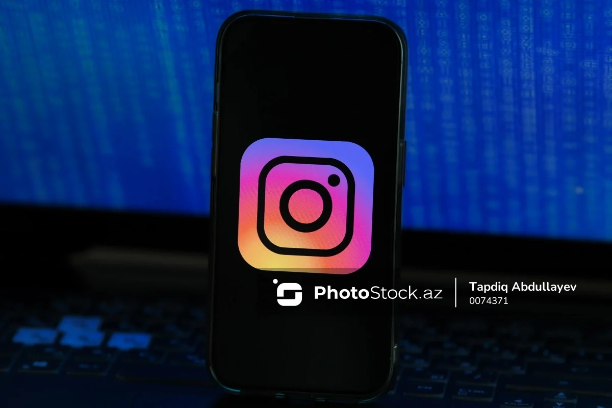 Instagram будет уведомлять родителей о поисках подростков на тему суицида