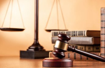 Dövlətə xəyanətdə təqsirləndirilən şəxsin məhkəməsi başlayıb