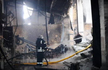 Rusiya Sumı vilayətinə zərbə endirib, iki qadın ölüb