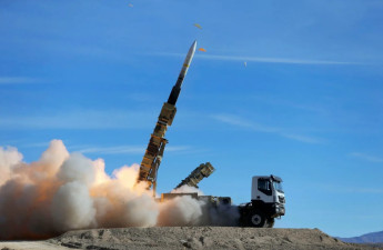 İran raketlər və PUA-larla İsrail ərazisinə kütləvi hücuma başlayıb