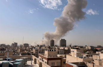 İran ABŞ-nin dörd hərbi bazasına zərbələr endirib