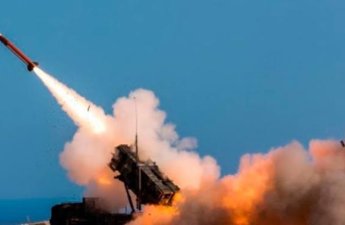 İran ABŞ və İsrailin hücumlarına cavab olaraq hipersəs raketlər buraxıb