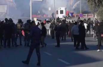 İran vətəndaşları ABŞ-nin İraqdakı səfirliyinə hücum ediblər