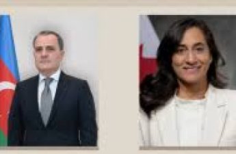 Обсуждена эвакуация граждан Канады из Ирана через Азербайджан