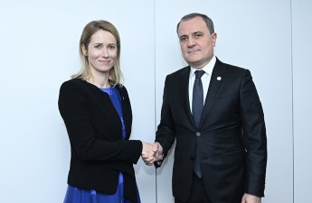 Ceyhun Bayramovla Kaya Kallas bölgədəki hərbi gərginliyi müzakirə etdi