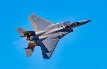 Три американских истребителя сбиты случайно над Кувейтом-ФОТО-ВИДЕО