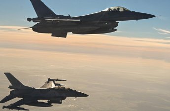 Греция направляет на Кипр два фрегата и истребители F-16