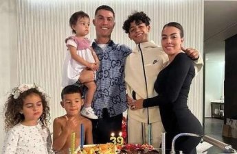 Роналду вместе с семьей покинул Саудовскую Аравию