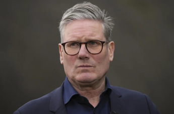 Starmer Kiprdəki bazanı qorumaq üçün helikopterlər və esmines göndərildiyini bildirib