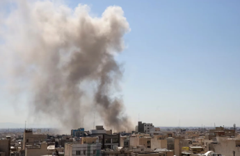 İsrail İranın məxfi nüvə mərkəzinə zərbə endirdiyini bildirib